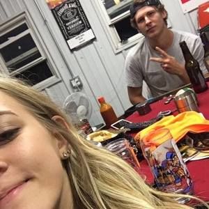 Meet your Posher, Dylan